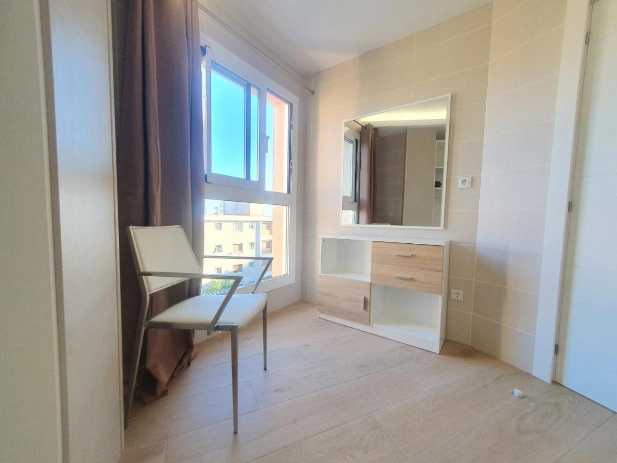 Salou ,Apartamento Con Piscina Y Wifi Екстериор снимка